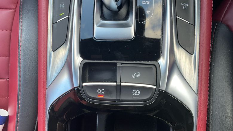 MG Hs 1.5 T-GDI Exclusive 5dr DCT Petrol Hatchback